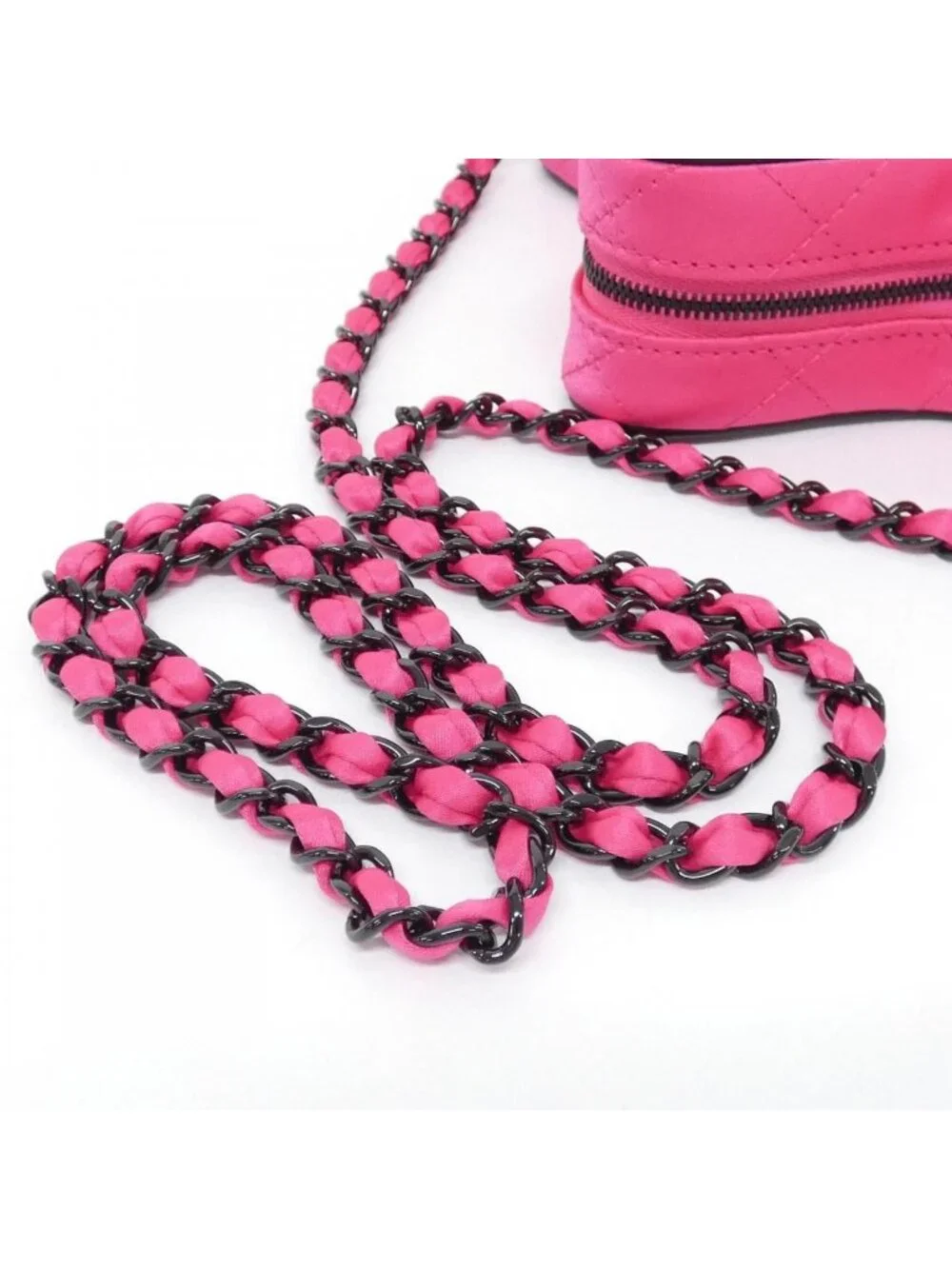 Chanel Shoulder Bag Pink